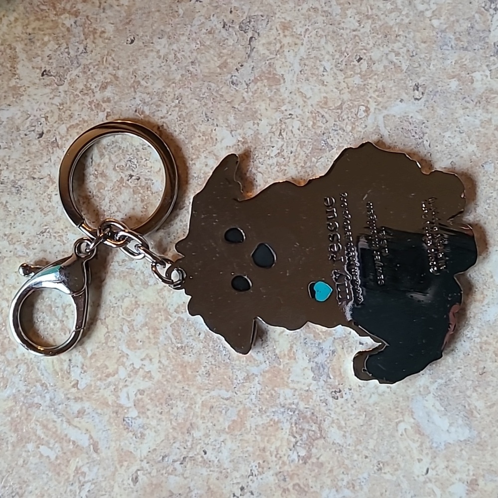 Dog Keychain - Picture 2 of 5